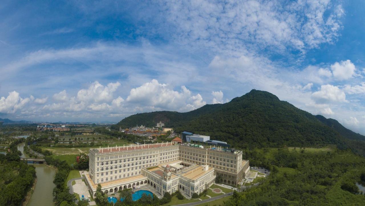 National Arts Resort Hotel Foshan Exterior photo